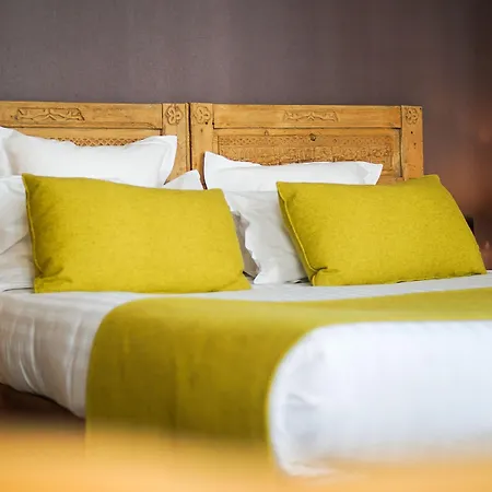 Globe Et Cecil Hotel