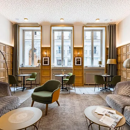 Hotel Globe Et Cecil