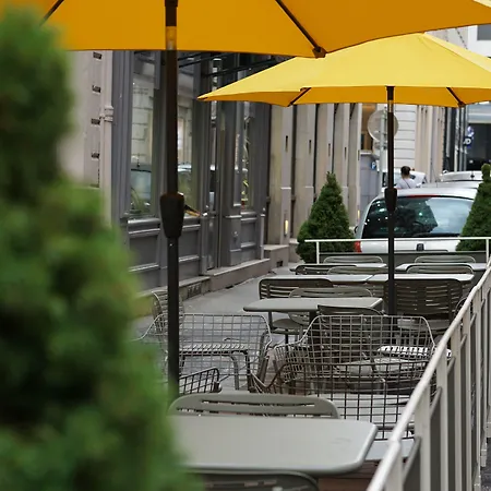 Hotel Globe Et Cecil 4*