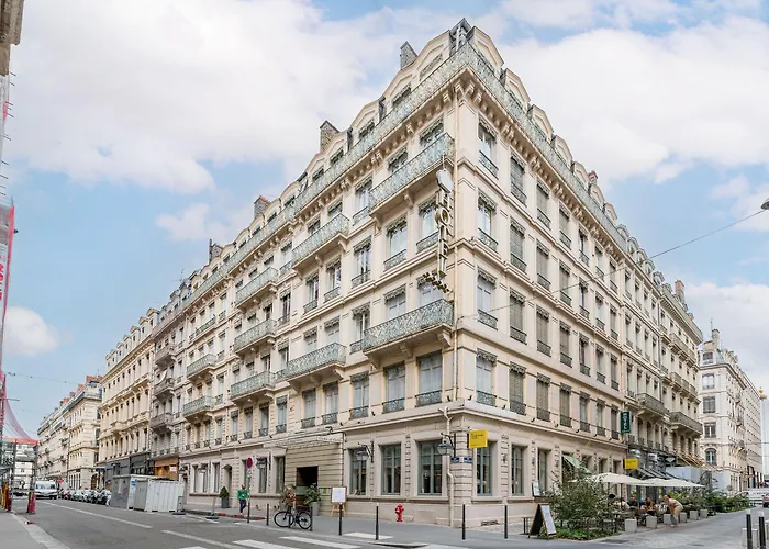 Hotel Globe Et Cecil