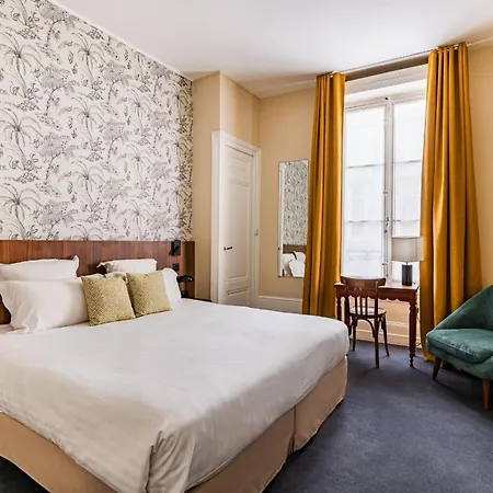 Hotel Globe Et Cecil 4*
